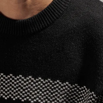 Зимний свитер Мужской Толстый Свитер Корейской версии в свободную полоску контрастного цвета, Повседневная одежда, Вращающиеся манжеты, пальто для пар, прилив 4